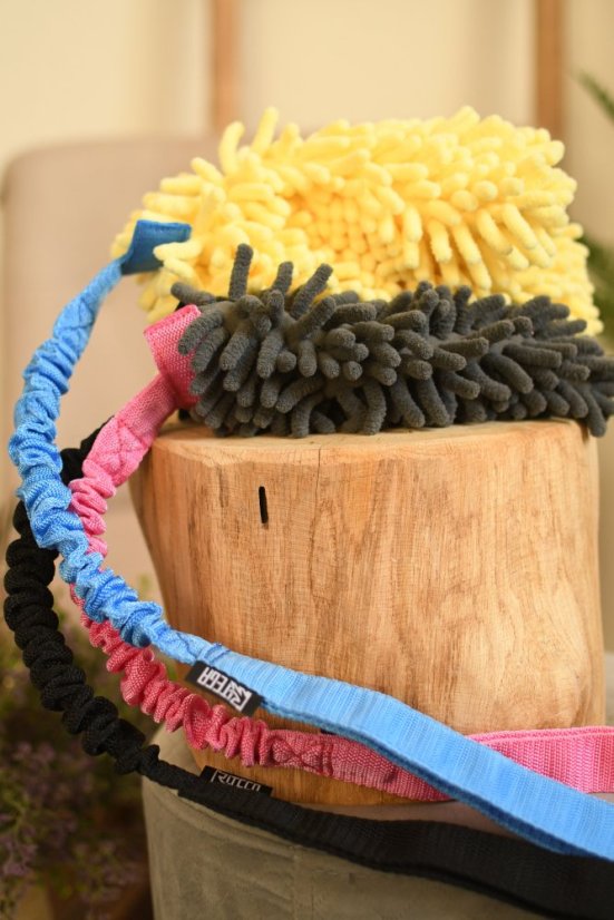 Mop s krátkým amortizérem