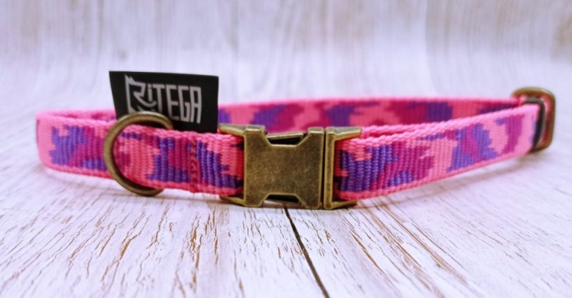 Obojek maskáčovaný kovové kování šíře 20 mm
